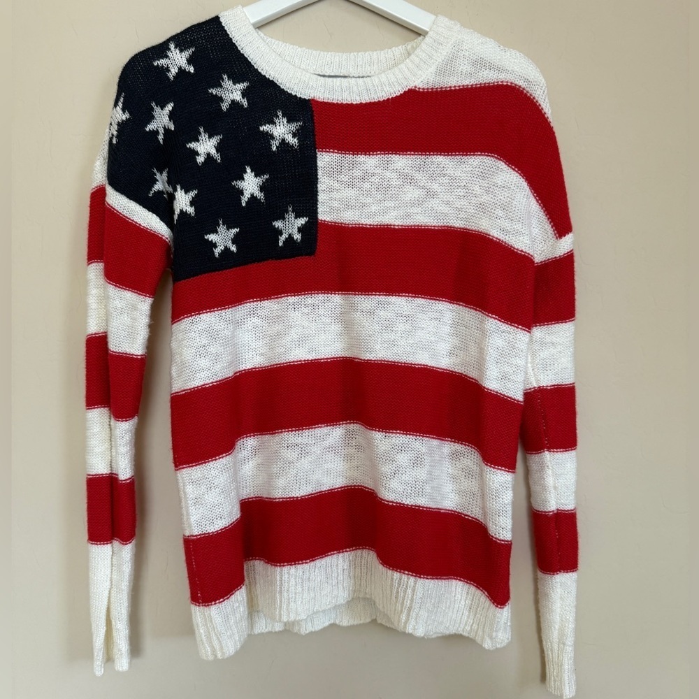 Marled American Flag Patriotic Crewneck Sweater Women’s Small Red White Blue - Picture 2 of 7